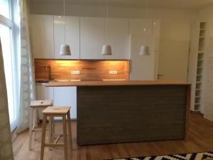 Moderne Studiowohnung in Coburg mit Küche und Innenhof