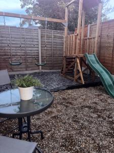 Fresh comfy space, feel at home.