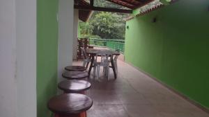 Quarto em casa do bosque felicidade, uma experiência de imersão amazônica