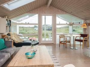 7 person holiday home in Fanø-By Traum