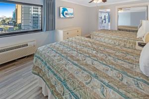 1BR Direct Oceanfront Views at Palms - Nice Pools!