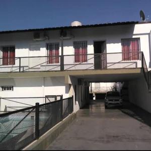 Los Gringuitos - Trapiche