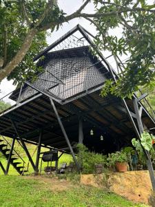 Luna Menguante Refugio de Silencio y Renovación