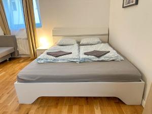 Serene Apartment near Wenceslas Sq & Main Station