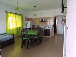 El Canto De Los Pájaros