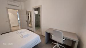 Large Apartment Città Studi Milano