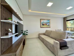 Sea view apartment with 3 bedrooms and garage