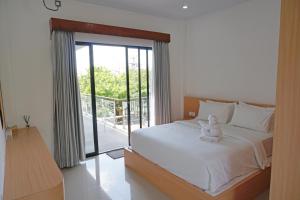 Habitat Boutique Dive Resort