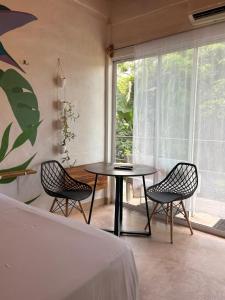 Habitacion privada con piscina compartida