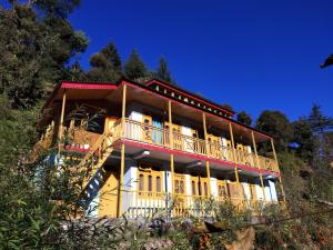 The Jibhi Mountain Retreat