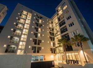 UTD8 Hotel and Residence