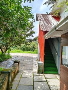 whisperingstrems RIVER view homestay