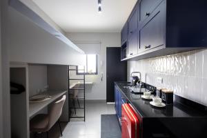 107-Studio compacto, moderno, climatizado perto da UEL