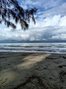 Bayu Tulip Malay Private Apartment Ground Floor Direct Beach PD