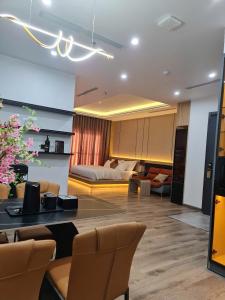 BBQ Hotel with Swimming Pool in Lạng Sơn