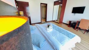 GR SUITE Family Room