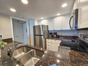 507 South Hampton condo