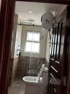 Pame Lakeview Apartment