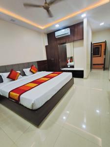 Hotel Vatsalya By Shree Ji Group Of Hotels