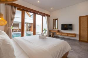 Villa in Canggu with a private pool