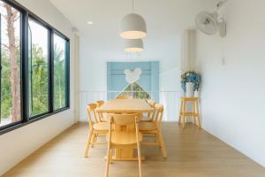 Sea Side at Ao Nang Landmark Night Market Krabi