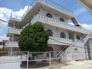 Gedung Putih Syariah