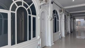 Gedung Putih Syariah