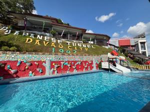 DJapanese Tunnel Family Resort
