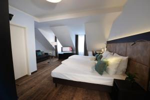 Comfort Double or Twin Room room in UHU Gästehaus Superior