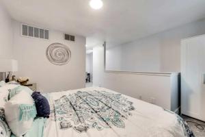 Condo 1BD HWY161-183 DFW South Irving - I69