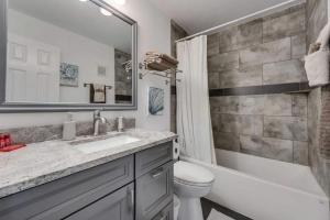 1BD Condo HWY161-183 DFW South Irving I65