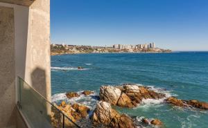 Radisson Blu Acqua Hotel & Spa Concon