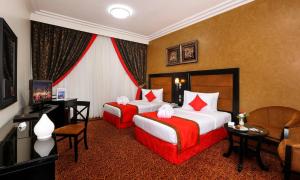 One Bedroom Apartment room in Royal Grand Suite Hotel