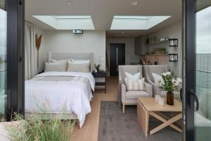 Hideaway Herdla luxurious cabins 15 m above the sea