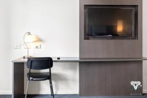 KozyGuru | Parramatta Studio Steps to Shops, Cafés