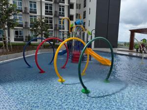 MERIAH PERSIARAN KAJANG 2 3BR Stay I MIRAI Residence, Kajang 2