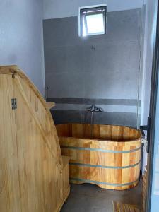 Nhà nghỉ kim đồng