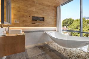 Bathroom, Fusion Suites Saigon in Ho Chi Minh City