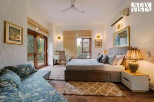 StayVista at Moets Palm Villa with BBQ & Bonfire