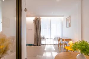 Minimal House Maximum Happiness