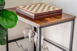 Market Street Apartment - 86E