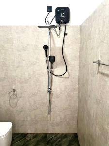 Space Hiri - Hiriketiya