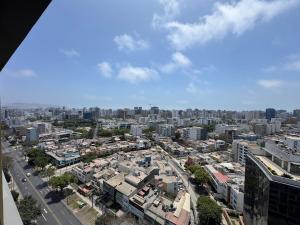 Cozy bedroom in Miraflores with rooftop pool
