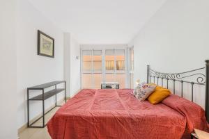 Beachfront Estepona Center