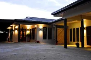Westfield Homestay Fiji - Naviti Island