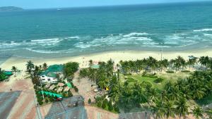 Luxury Ocean View Apartment near My Khe Beach