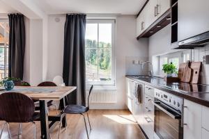 Large apartment in ski resort Kungsberget