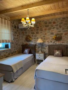 Villa with private pool and stunning sea view