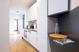 Beautiful - central studio apartment