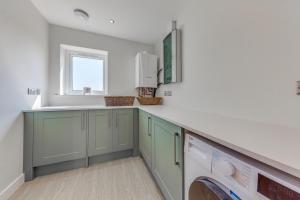 Luxury Cottage, Dog Friendly, Stunning Views, Private Garden